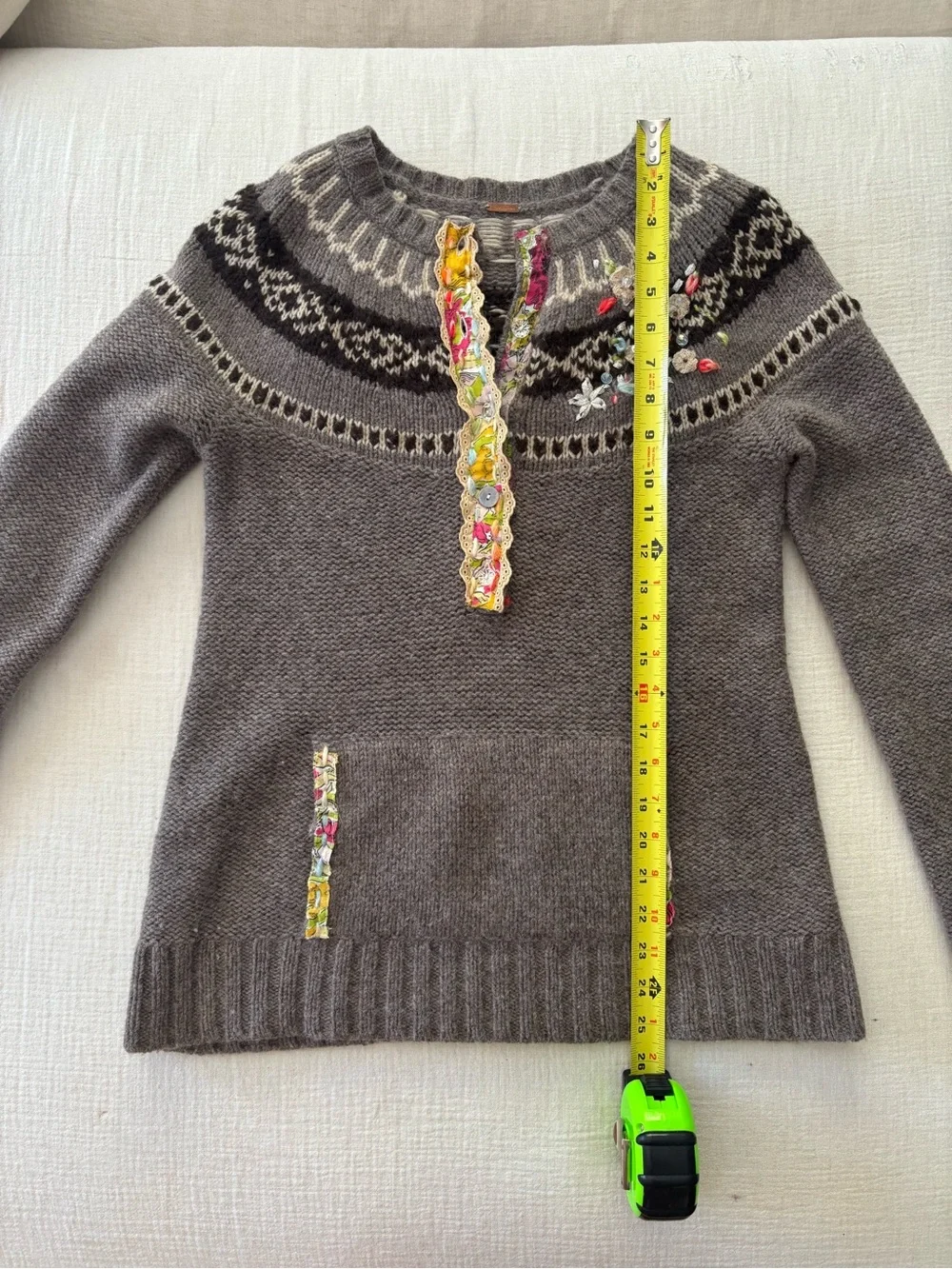 Vintage Free People Bohemian sweater: wool/alpaca blend with lace details